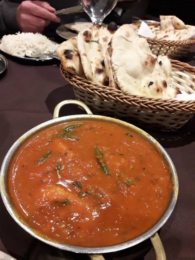 Menu_Itihaas_Bonnyrigg_image_5