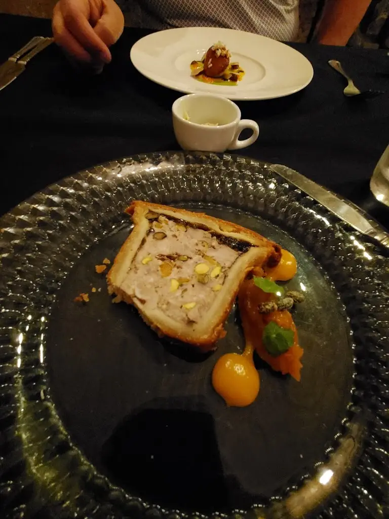 Hether Belusky_The Dungeon Restaurant_Bonnyrigg_review