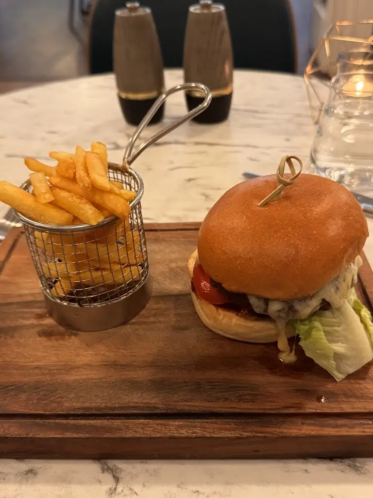 Kayvan Shekarchi_The Curing Yard Restaurant_Brora_review