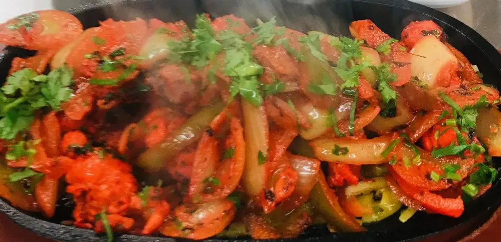 Sid's Spice_Brora_slider_image_3