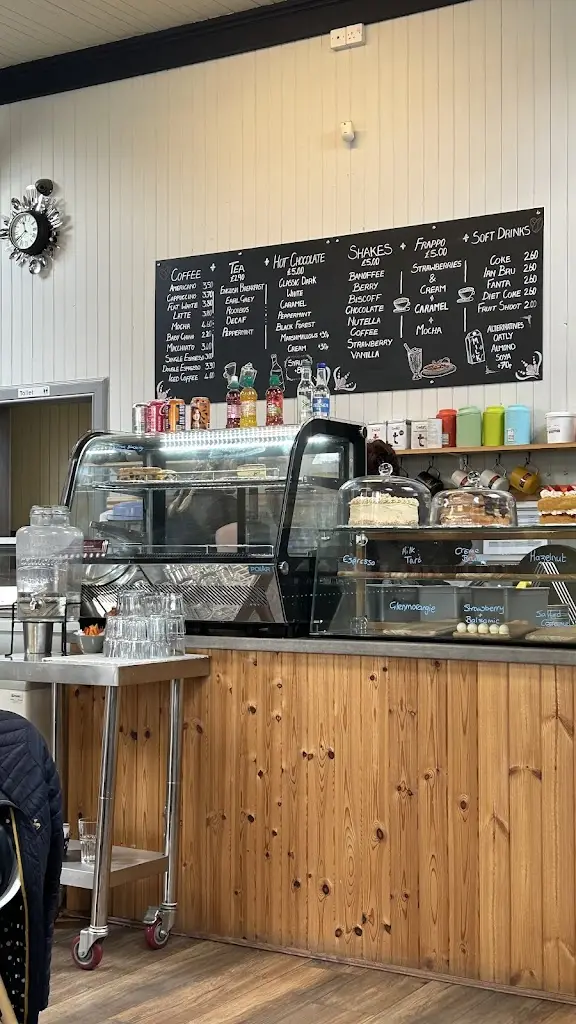 Heather L_Cocoa Skye_Brora_review