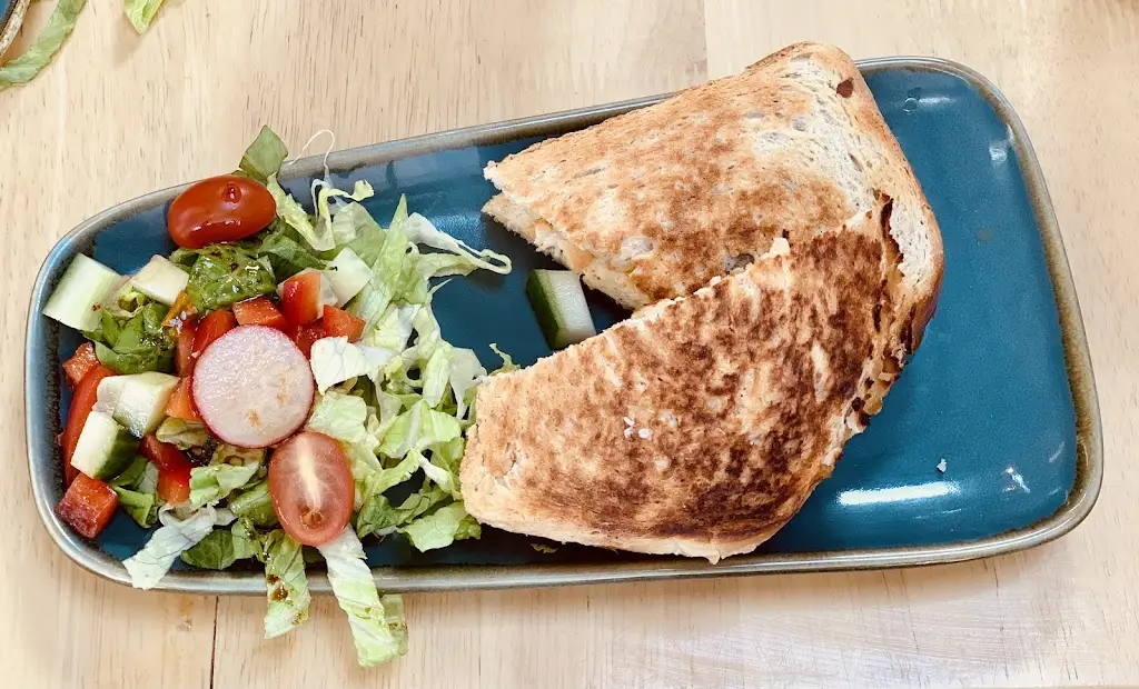 Cocoa Skye_Brora_slider_image_2