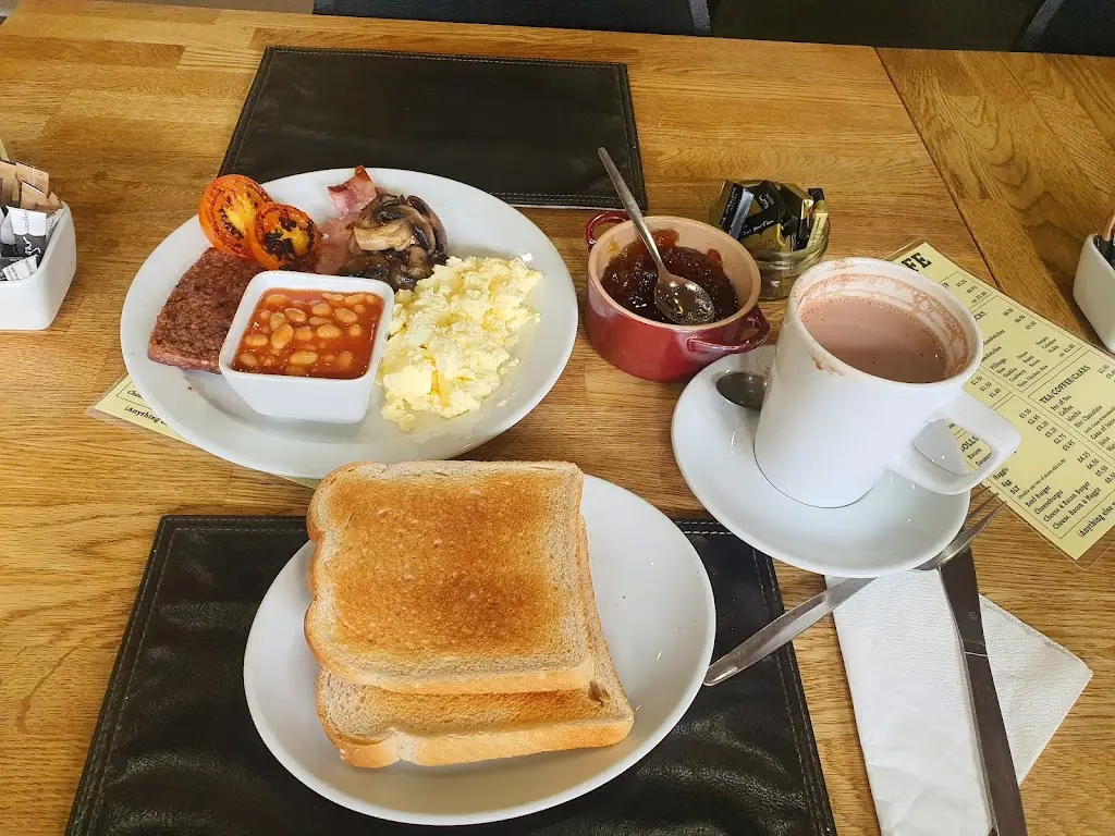 Linda's_Brora_slider_image_2