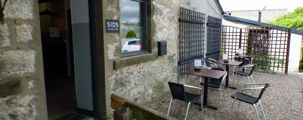 Sids Street Food Takeaway PLUS sit in restaurant in Brora