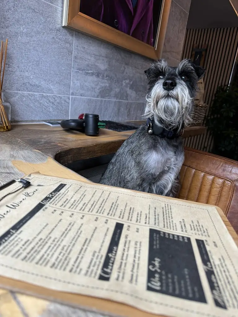 Diane Paterson_The Wee Wine Bar_Bo’ness_review