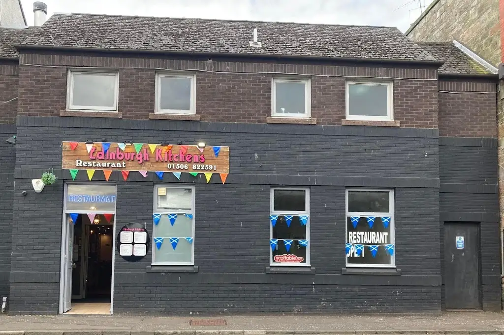 Edinburgh Kitchens Restaurant_Bo’ness_slider_image_1