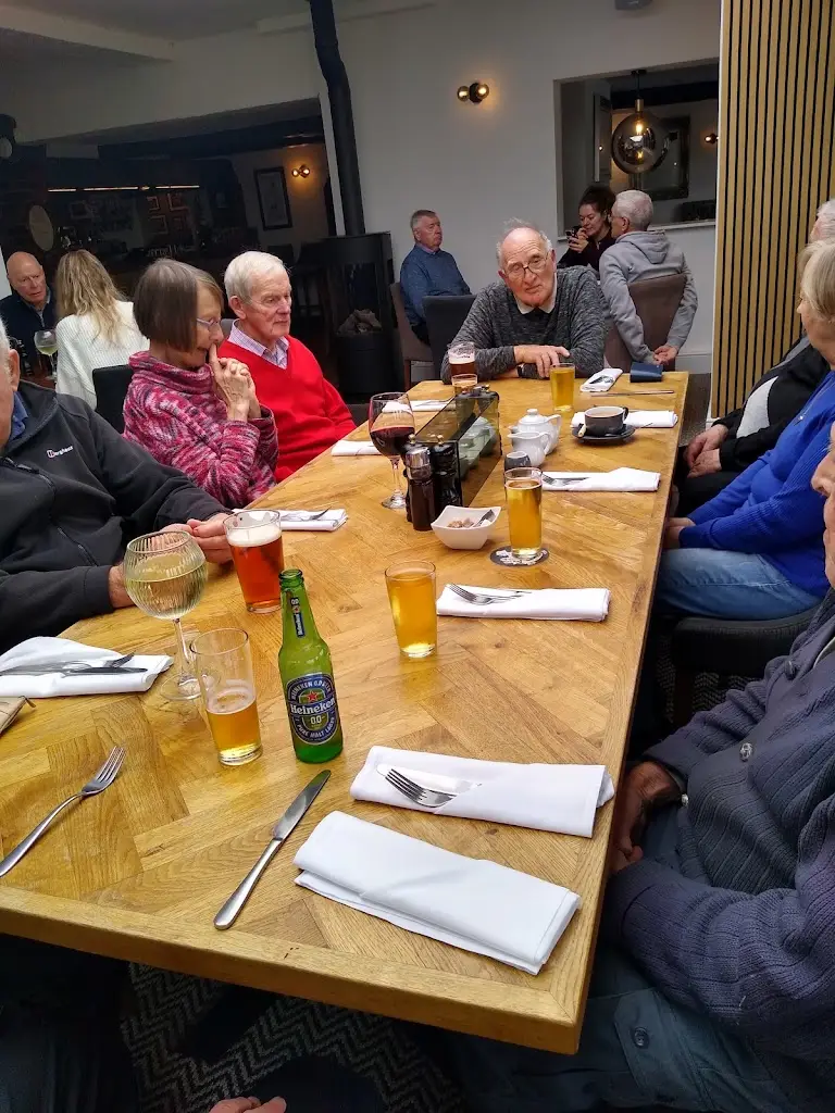 Jean Smith_The Brownlow Inn_Biddulph_review