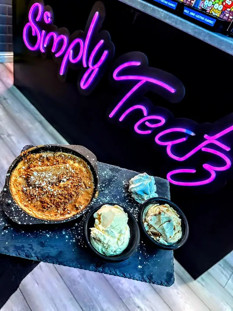 Menu_Simply Treatz_Bo’ness_image_3