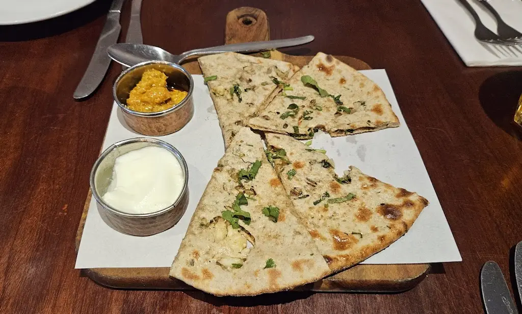 Richy Hypno_Delhi's Winter_Bo’ness_review