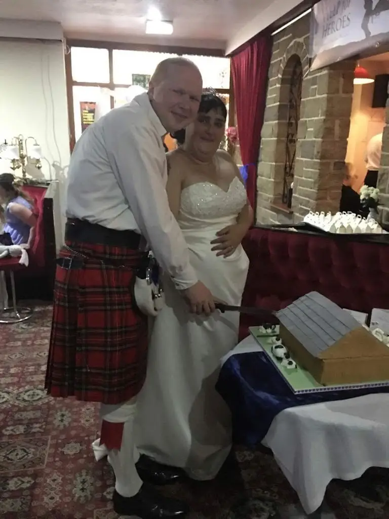 Yasmin Stewart_Nova Suite & East End Bar_Brechin_review