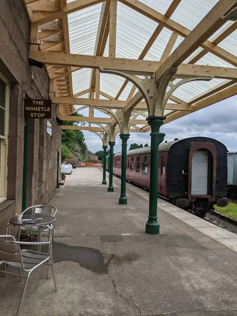 Lesley Daye_The Whistle Stop_Brechin_recensione