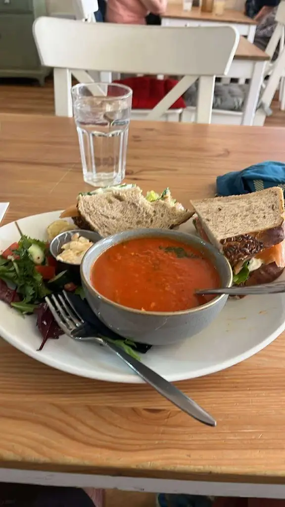 David M_Sinclair's Larder_Brechin_review