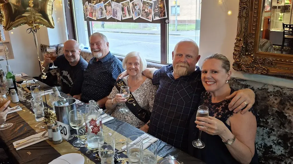 David Mitchell_Jimbu Contemporary Dining and Sun inn Pub_Cambuslang_review