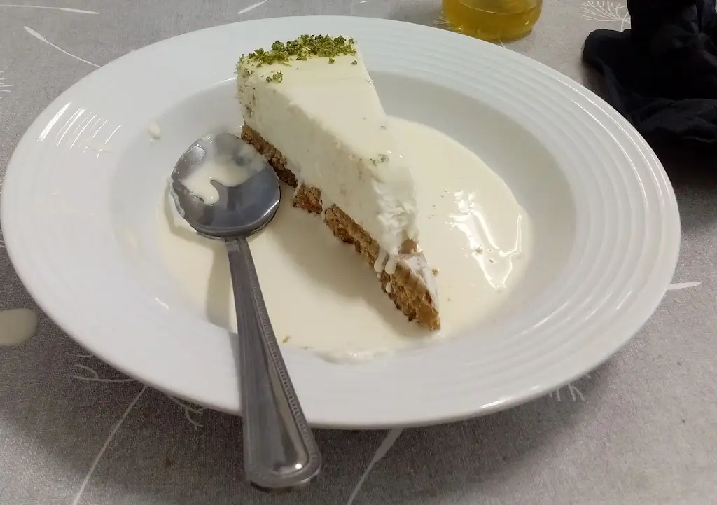 Ollie_Wellesley Centre Cafe and Restaurant_Buckhaven_review