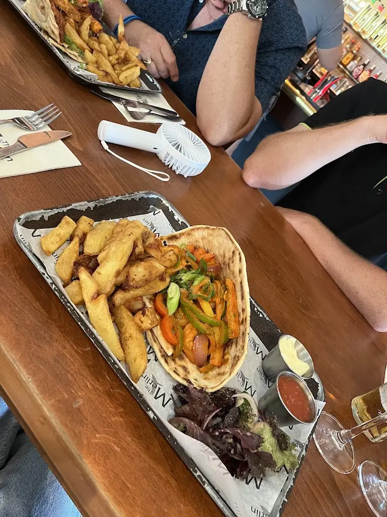 Caroline Denham_The Merlin Billingham_Billingham_review