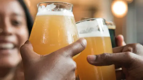 Burts Bar_Buckhaven_slider_image_2