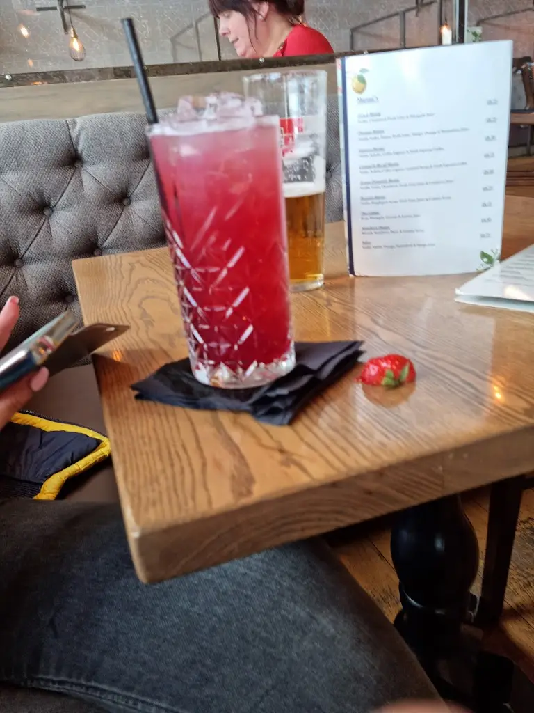 Menu_The Avenue Bar & Restaurant_Bishopbriggs_image_1