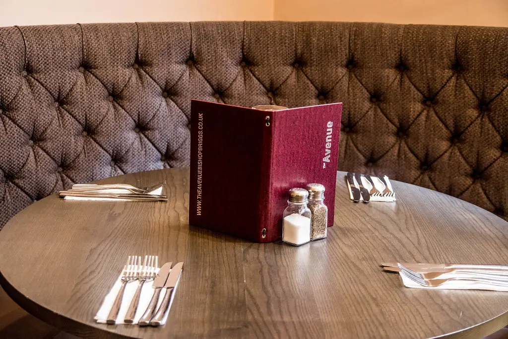 The Avenue Bar & Restaurant_Bishopbriggs_slider_image_3