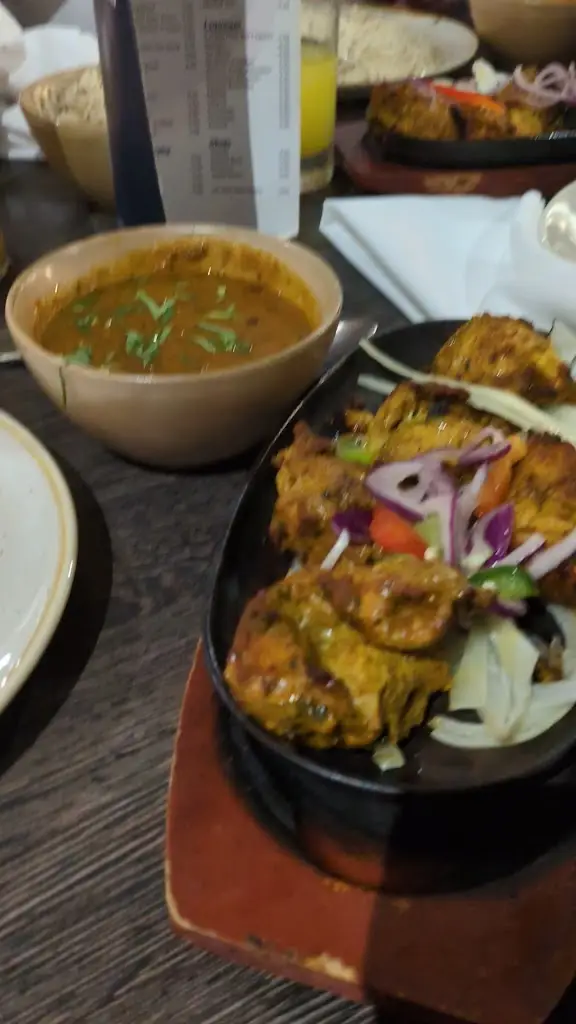 Swaran Indian Cuisine_Bishopbriggs_slider_image_2