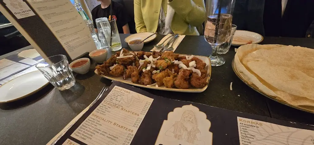 The Gulistan Restaurant_Bishopbriggs_slider_image_3