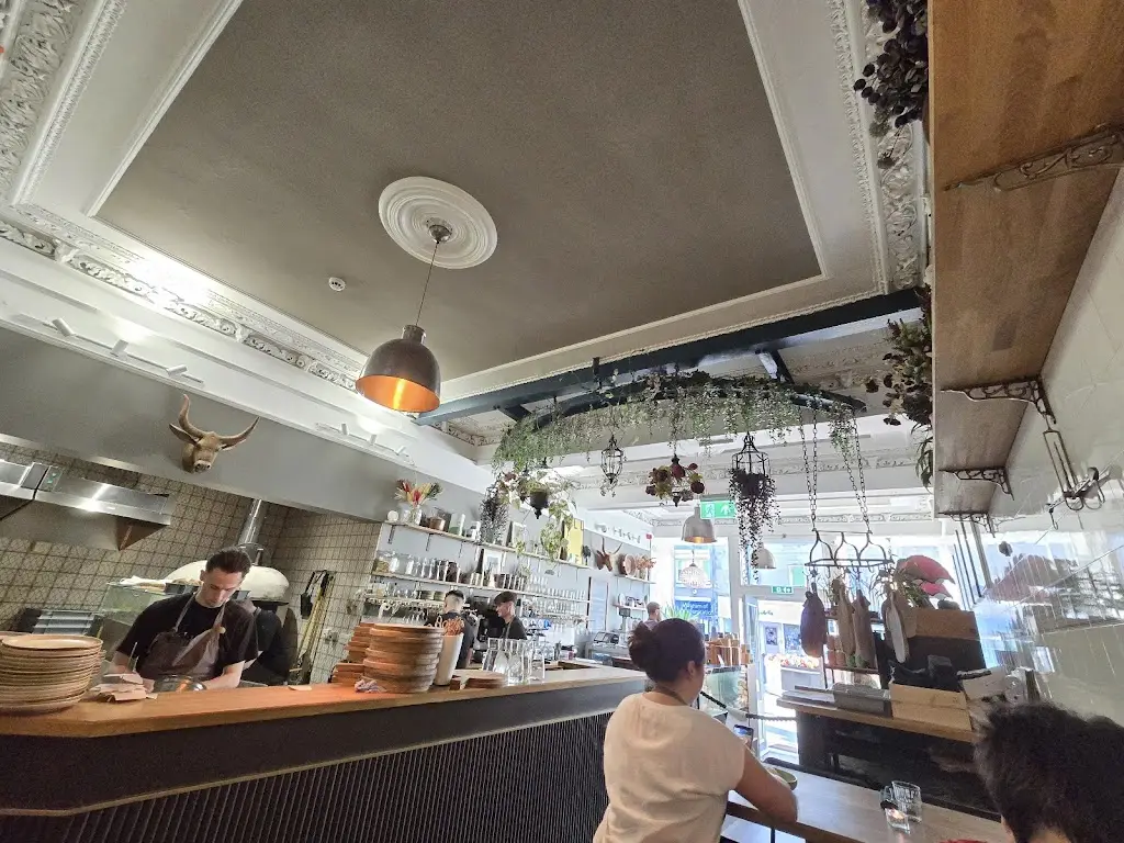 Claude Bingen_One One Four_Burntisland_review