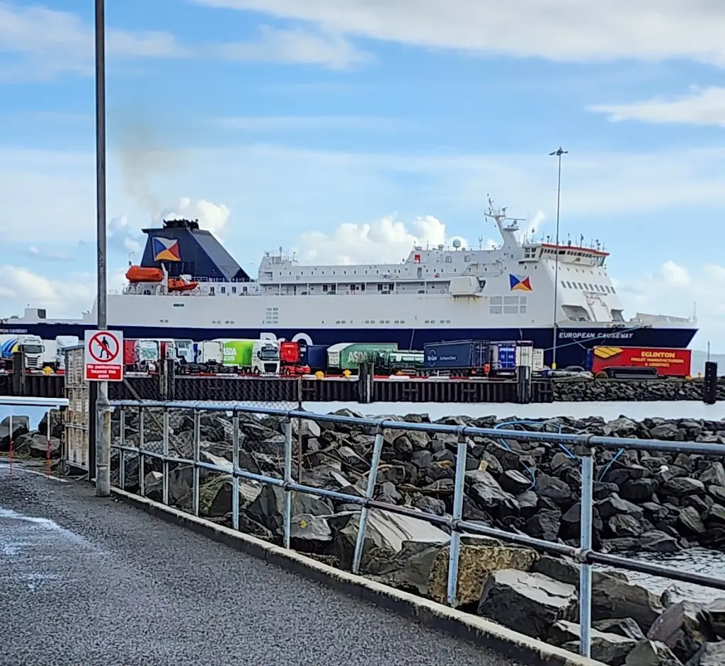 P&O Ferries Cairnryan_Cairnryan_slider_image_3
