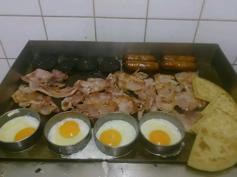 Menu_The Royal Cafe_Cairnryan_image_7