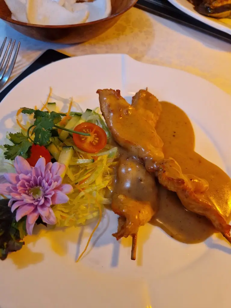 Menu_Hong Kong City_Cairnryan_image_8