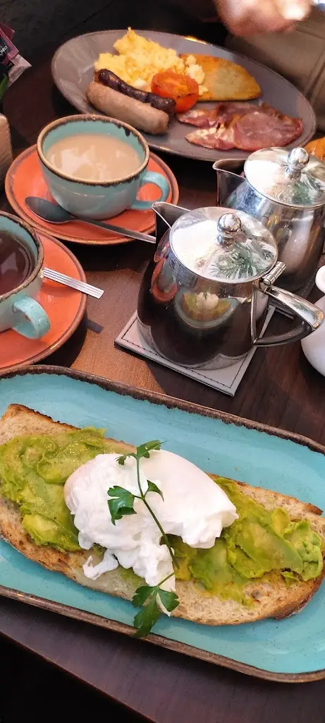 Marta Foronda_The Coffee Bean @Café Pizzeria_Cairnryan_review