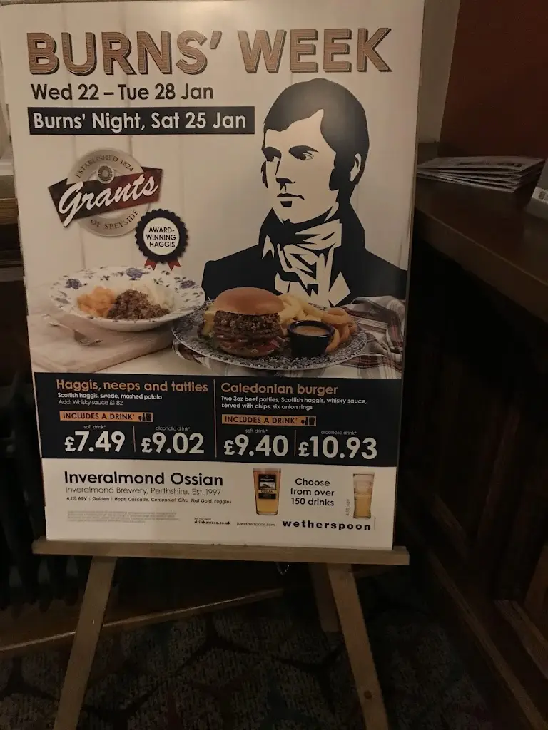 Menu_The Half Moon Inn - JD Wetherspoon_Billingham_image_1