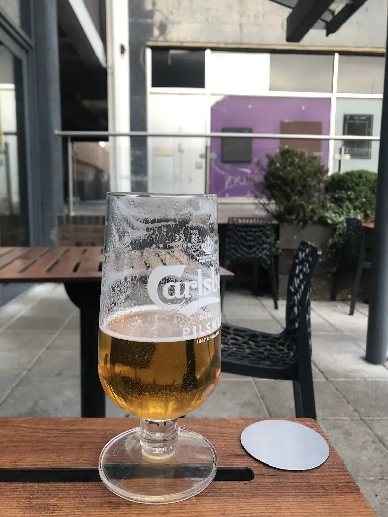 Graeme Vipond_The Half Moon Inn - JD Wetherspoon_Billingham_review