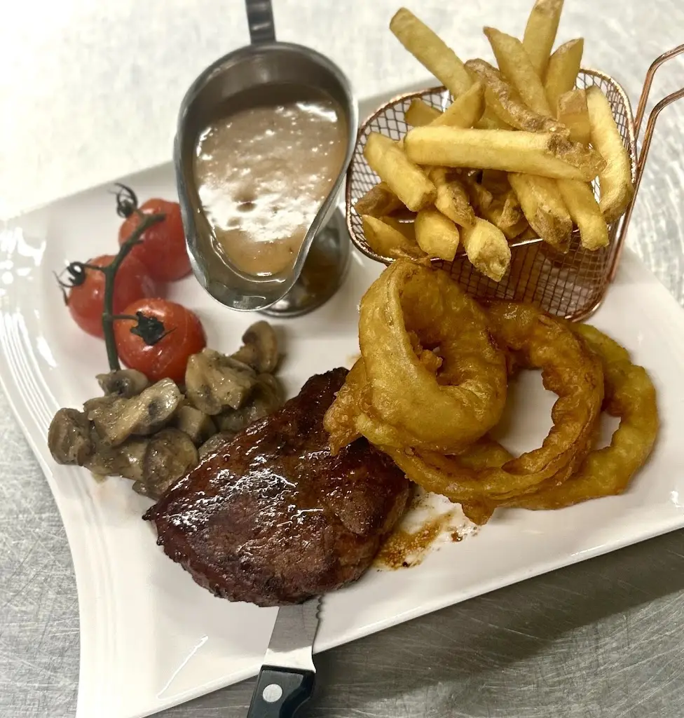 Menu_Greg’s Bistro_Callander_image_5