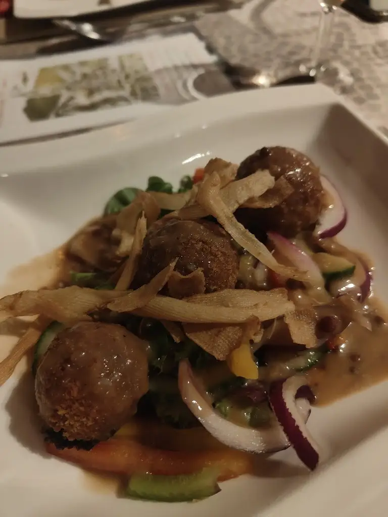 Menu_Greg’s Bistro_Callander_image_9