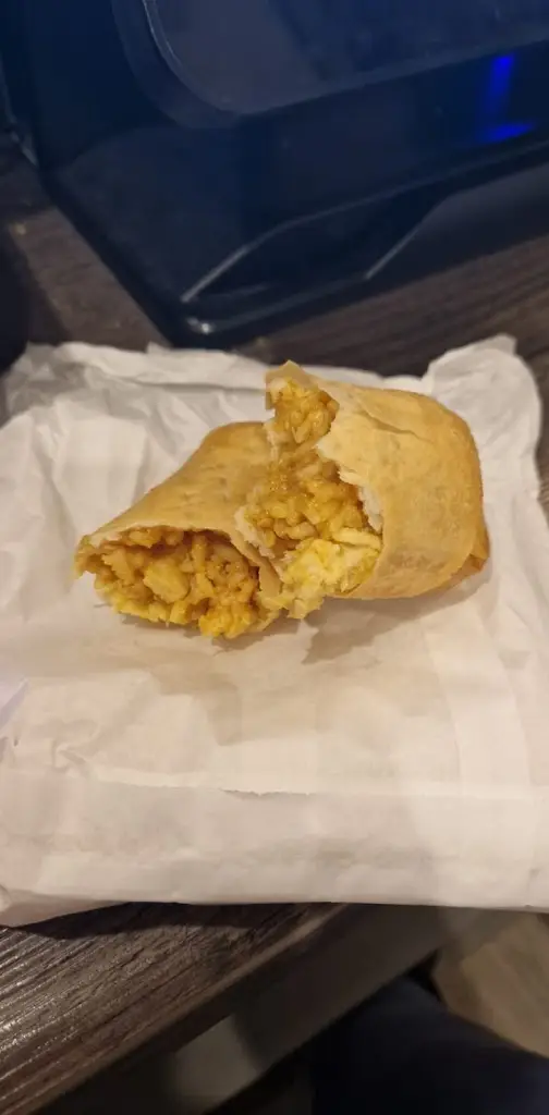 Jamielee Gillon_Sen Lin_Carluke_review