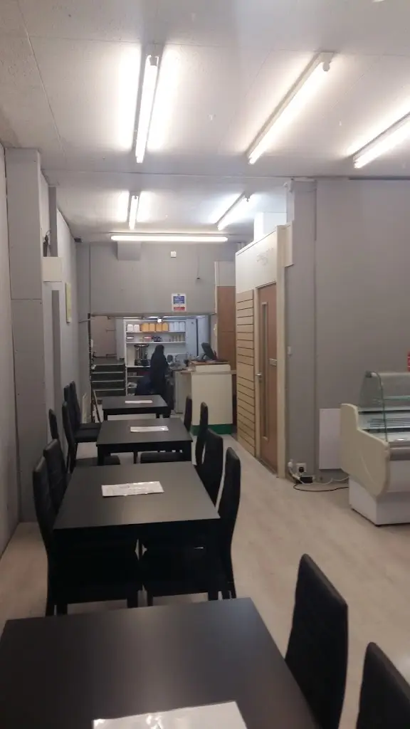 Ye Olde Treasure Chest_Carluke_slider_image_2