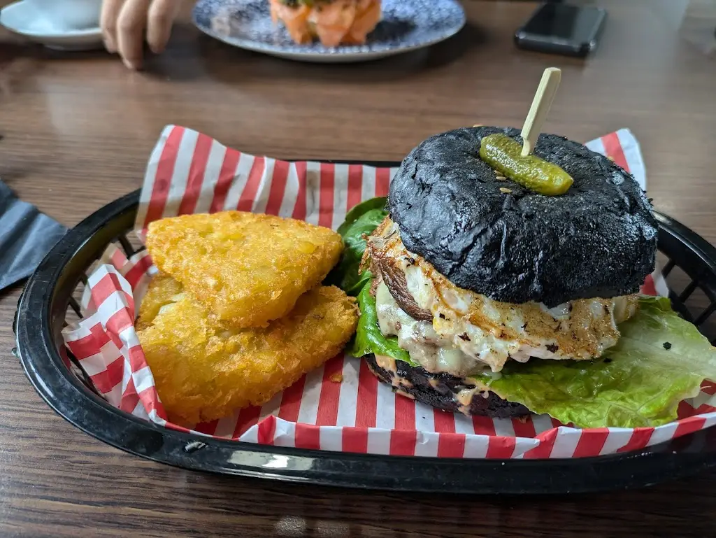 Menu_Tin Roof diner_Campbeltown_image_4