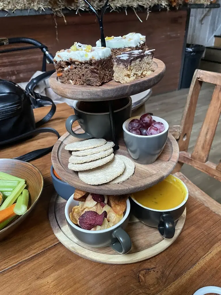 Danielle Wells_The Enchanted Teapot_Althorne_recensione