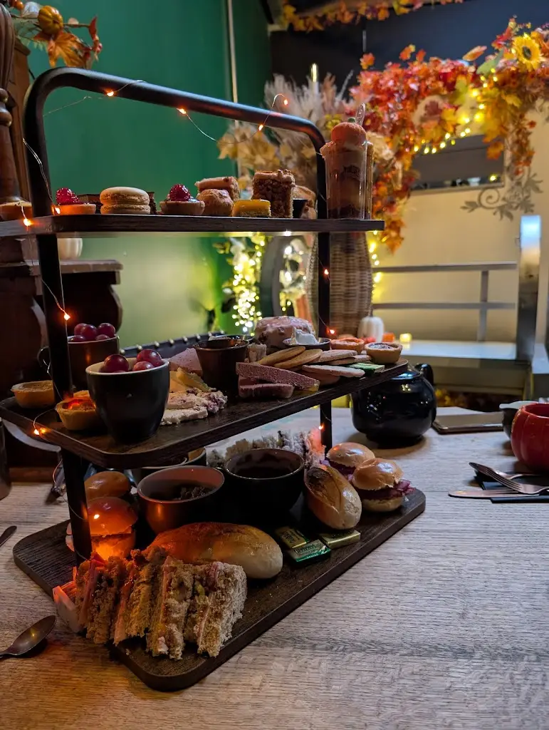 The Enchanted Teapot_Althorne_slider_image_3