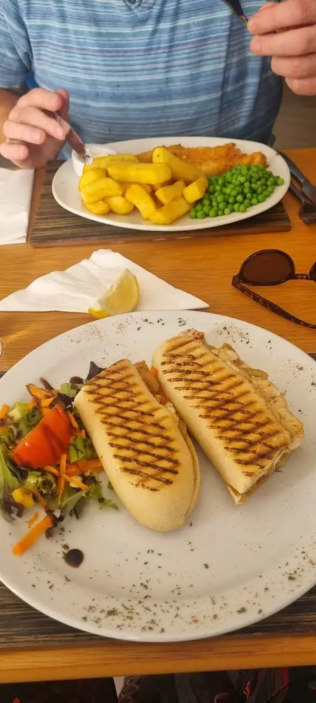 Tania Walker_The Glen Bar & Restaurant_Campbeltown_review