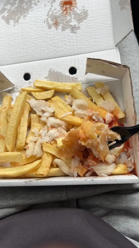 Brodie Ward Fertacz_The Crew Fish & Chips_Campbeltown_review