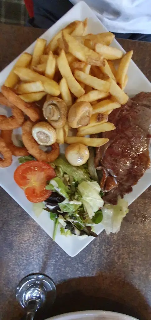 Menu_The Lochy_Caol_image_9