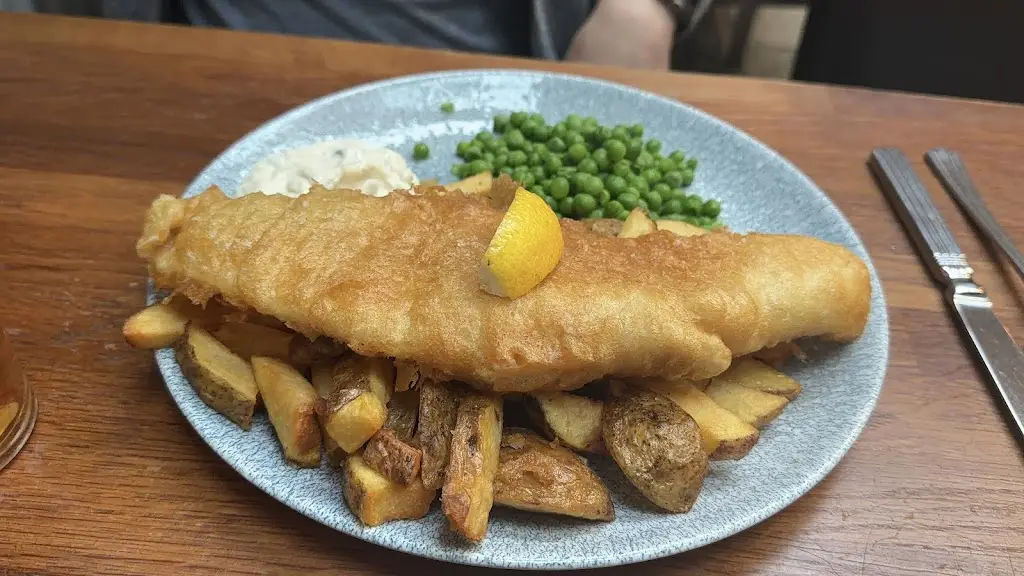 Michelle Tan_Crannog at Garrison West_Caol_review