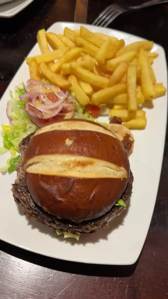 The Grog & Gruel_Caol_slider_image_2