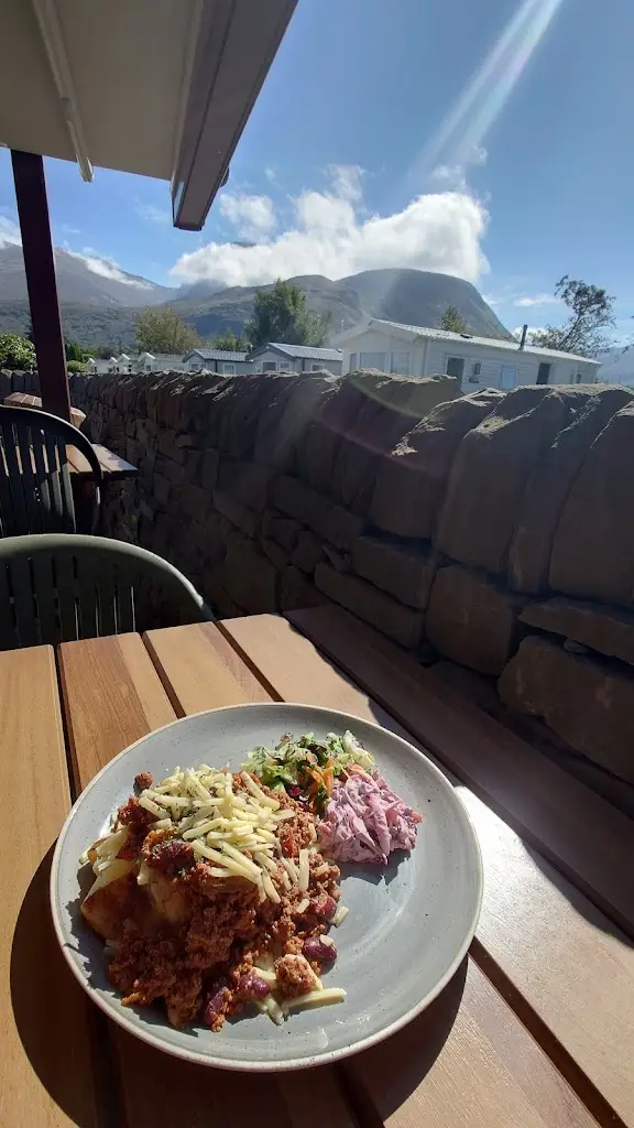 Manxy Girl_Campbell's Café & Takeaway_Caol_review