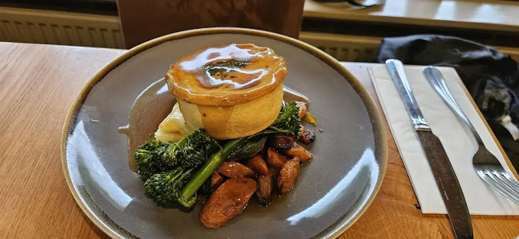 Menu_Glen Nevis Restaurant_Caol_image_8