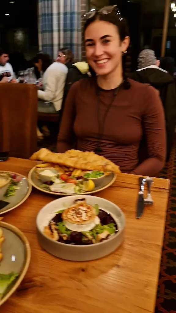 Glen Nevis Restaurant_Caol_slider_image_2