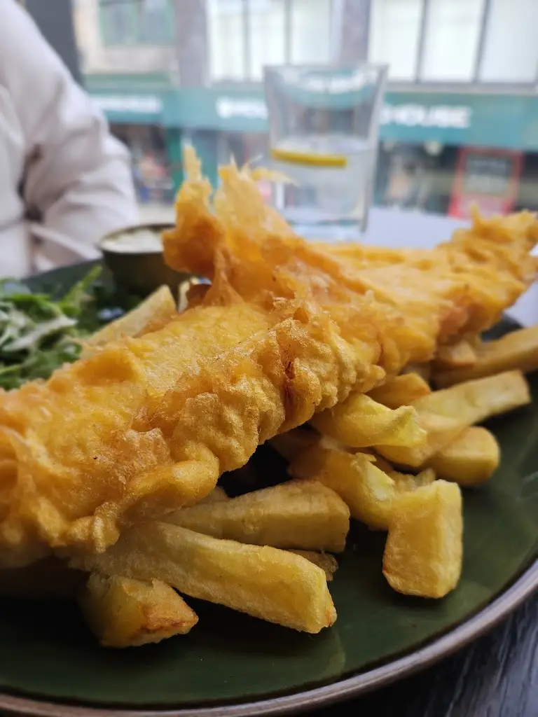 Boss Hogg_Fishy Fishy_Caol_review