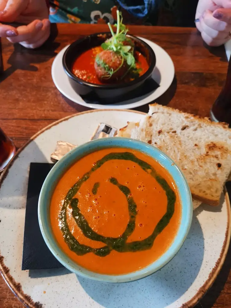 Matthew Daly_La Trattoria_Bilsdale_recensione