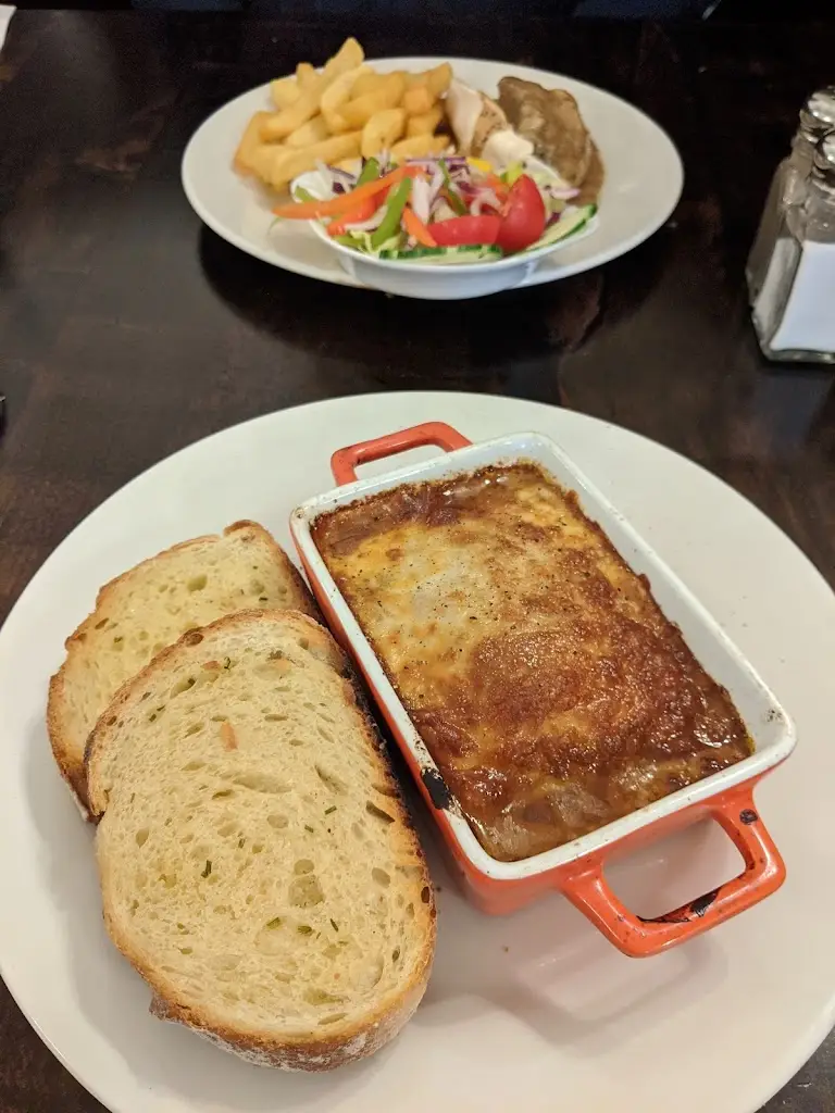 Amanda Sparrow_The West End Restaurant_Coalburn_review