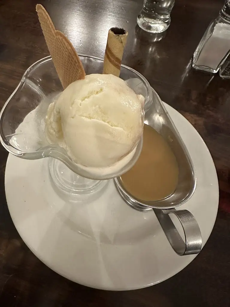 The West End Restaurant_Coalburn_slider_image_2